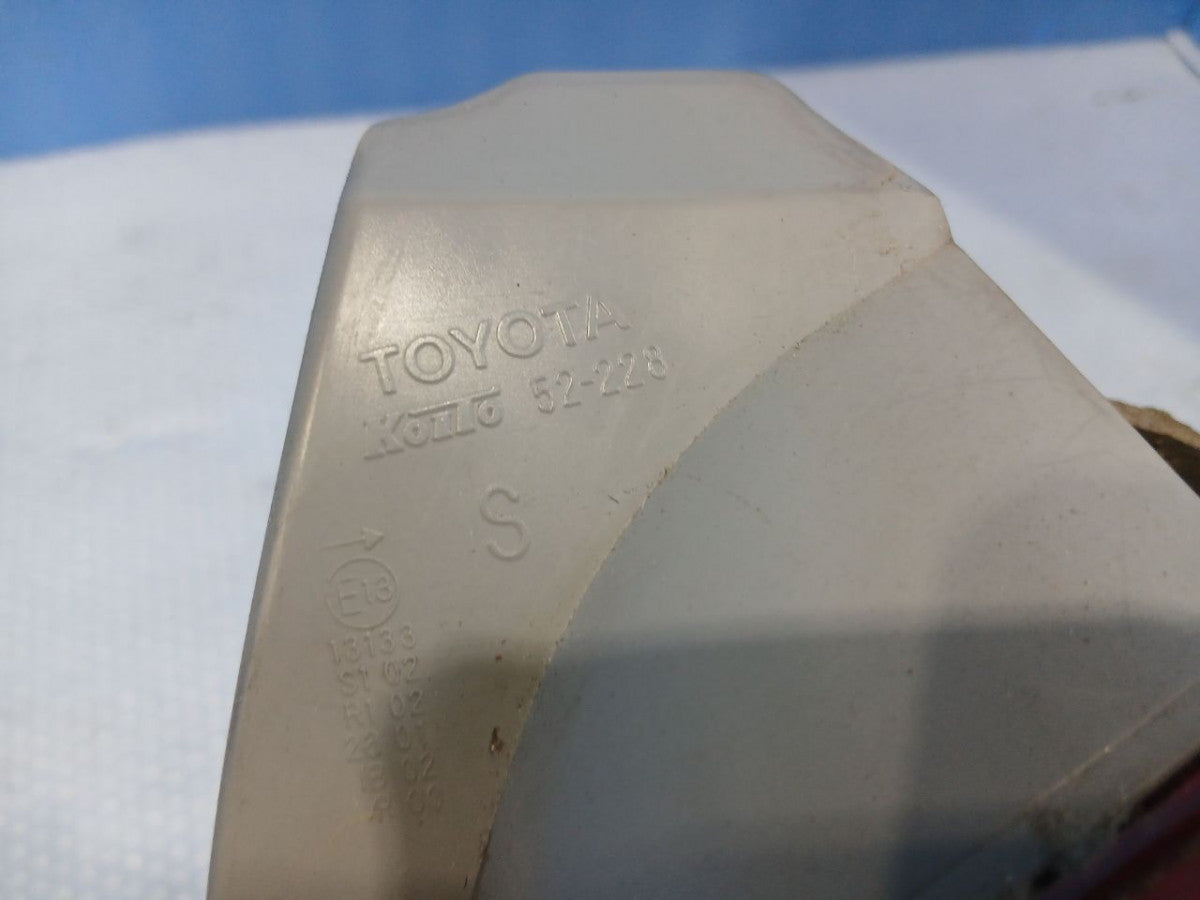 [TAIL LAMP RH] TOYOTA VITZ NSP130 2014 1NR-FE FF AT 2WD #0403265009573