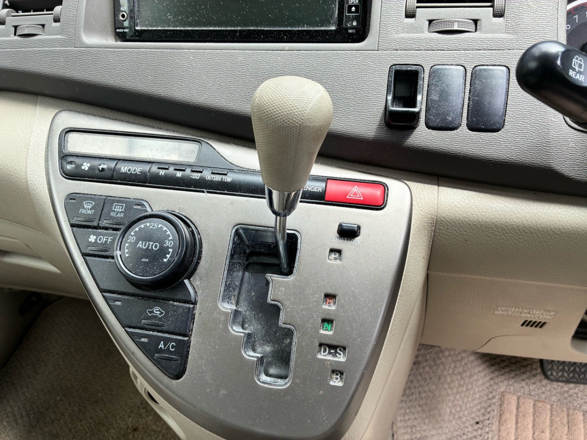 [CHOOSE PARTS] TOYOTA ISIS ANM10G 2007 1AZ-FSE FF AT 2WD #0401000000784