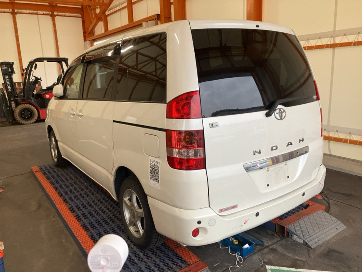 [USED ENGINE] TOYOTA NOAH AZR65G 2003 1AZ-FSE FF AT 4WD #0003263061868