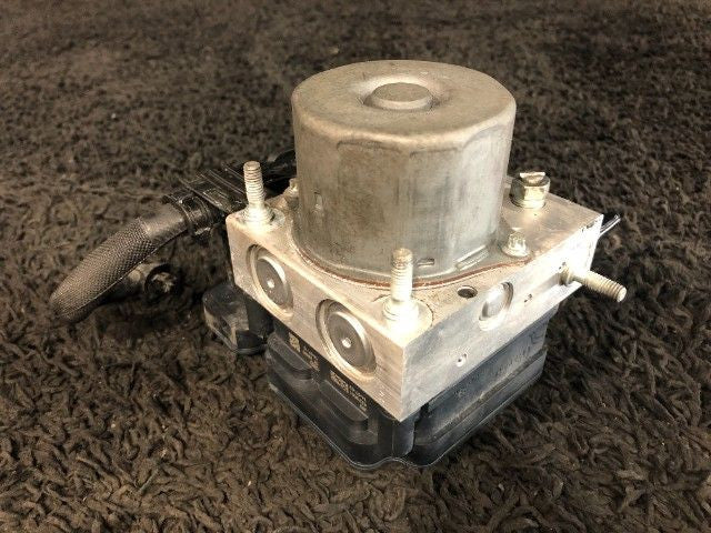 [ABS ACTUATOR] TOYOTA VOXY ZRR80W 2014 3ZR-FAE FF AT 2WD #0003263041330