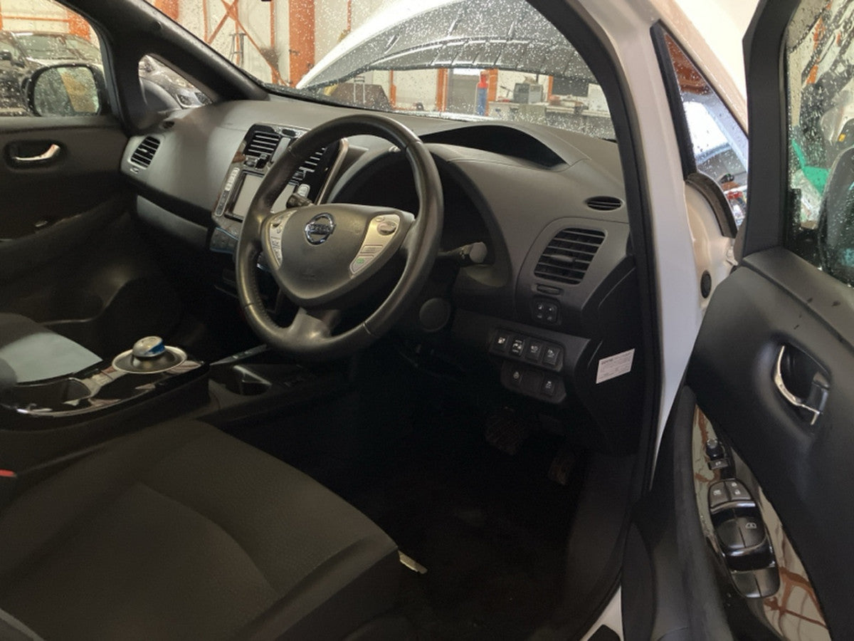 [CHOOSE PARTS] NISSAN LEAF AZE0 2015 EM57 FF AT 2WD #0001000016323