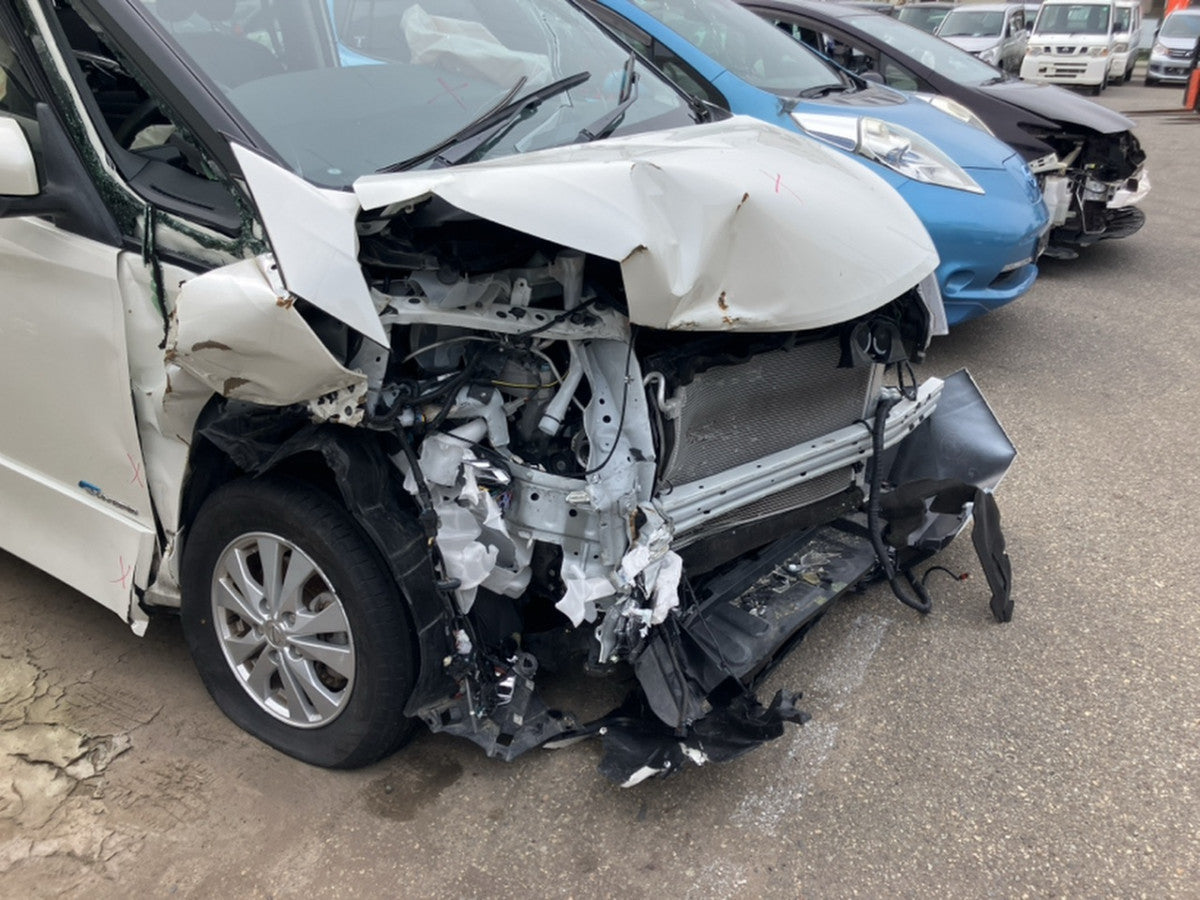 [CHOOSE PARTS] NISSAN SERENA GFNC27 2017 MR20DD FF AT 4WD #0002002661936