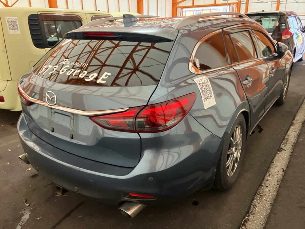[FENDER RH] MAZDA ATENZA WAGON GJ2FW 2013 SH-VPTR FF AT 2WD #000325C005354
