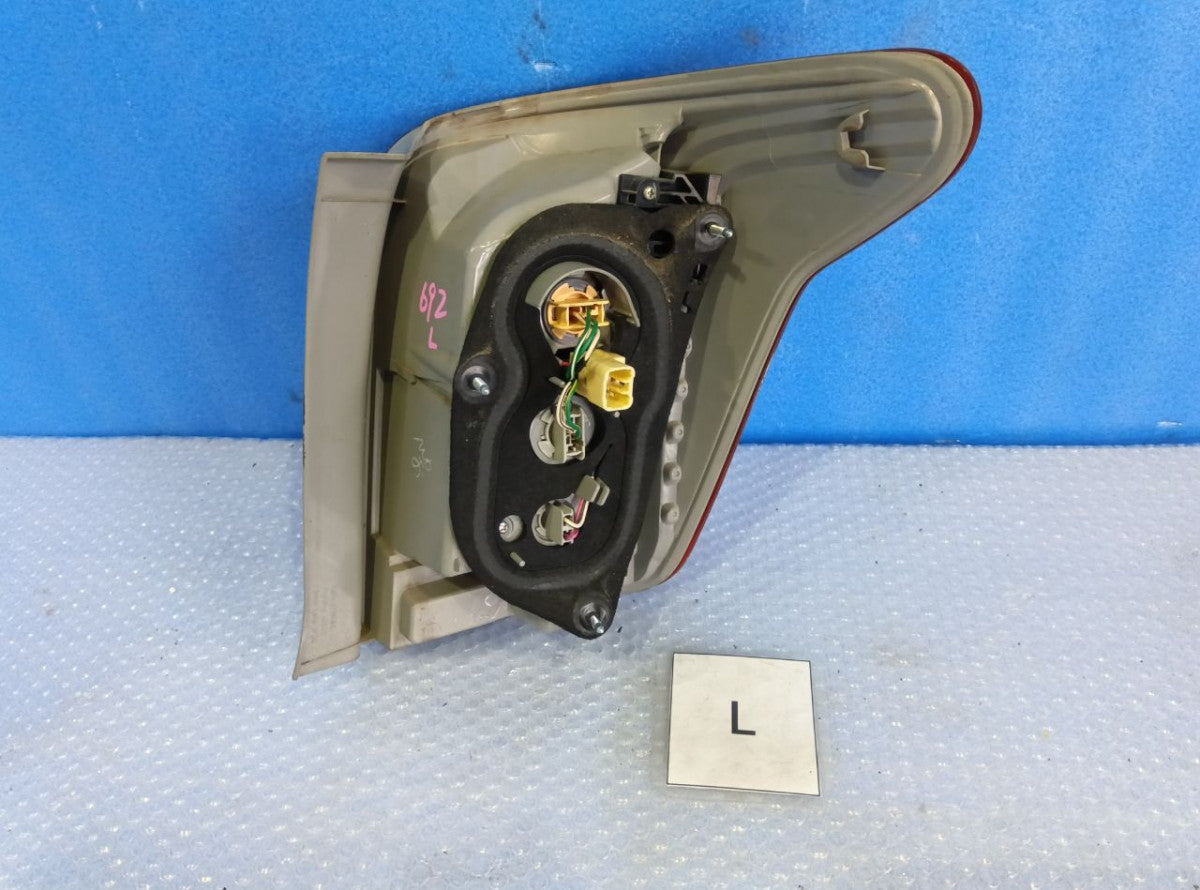 [TAIL LAMP LH] TOYOTA COROLLA FIELDER ZRE142G 2007 2ZR-FE FF AT 2WD #0403267012609
