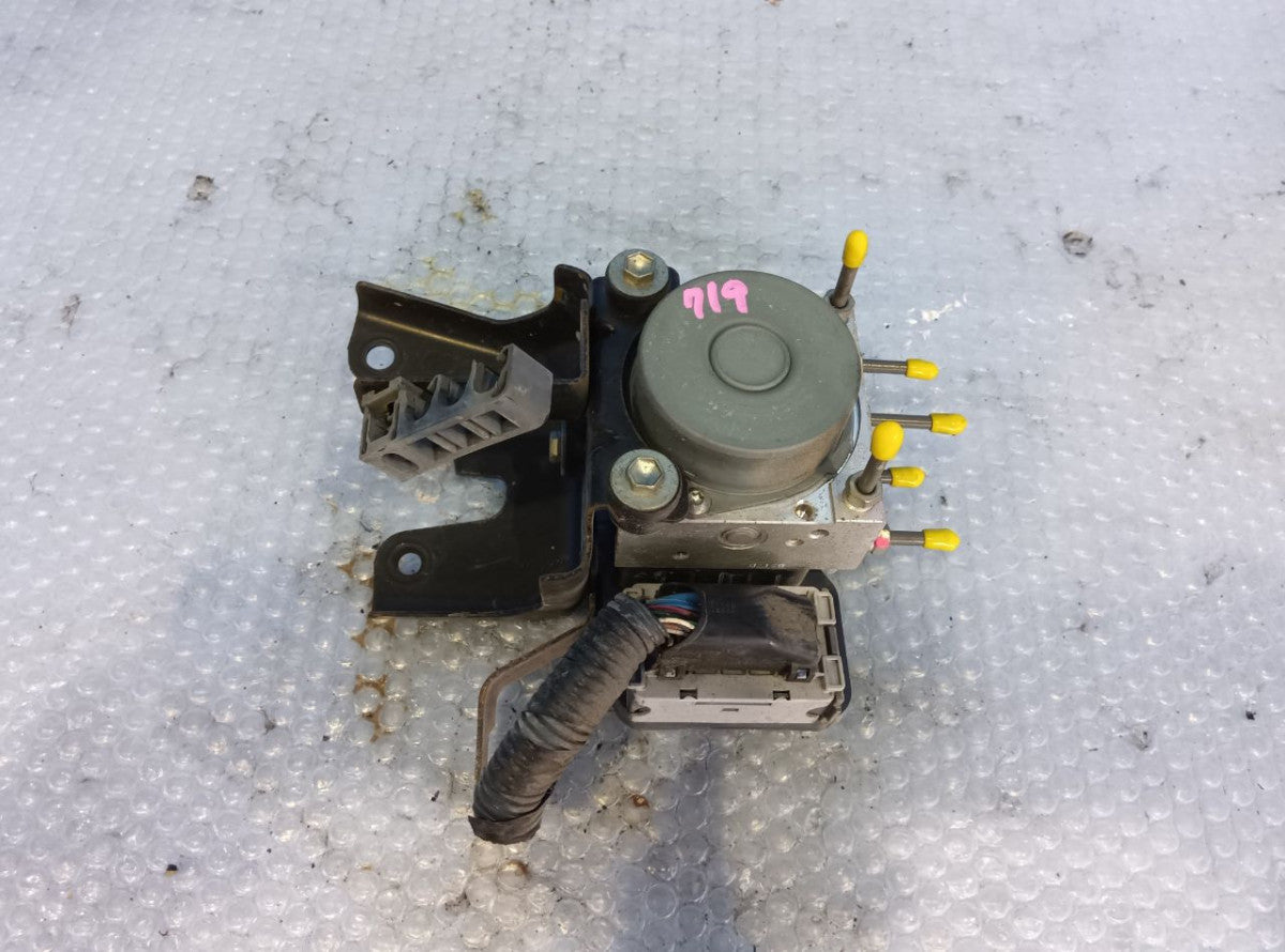 [ABS ACTUATOR] TOYOTA COROLLA FIELDER NZE141G 2008 1NZ-FE FF AT 2WD #0403267012982