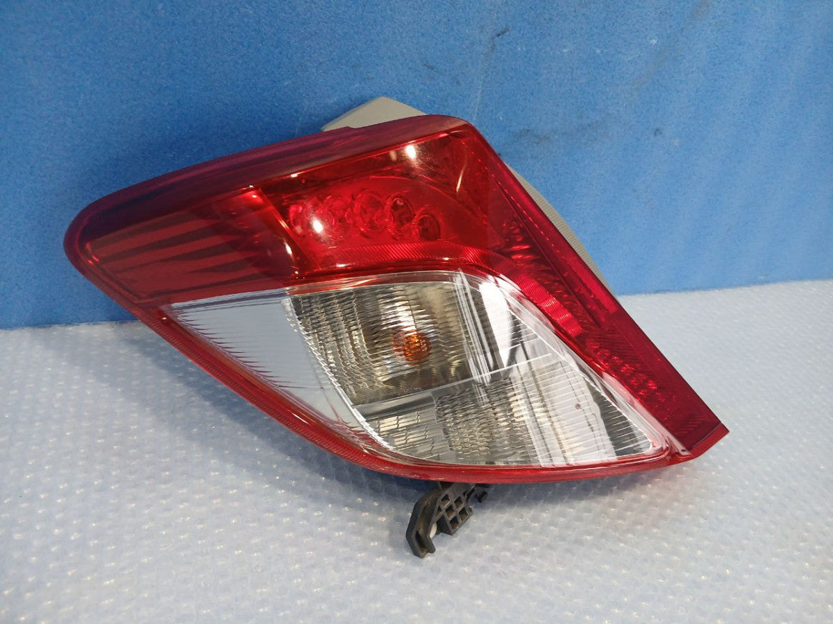 [TAIL LAMP LH] TOYOTA VITZ KSP130 2012 1KR-FE FF AT 2WD #0403266012078