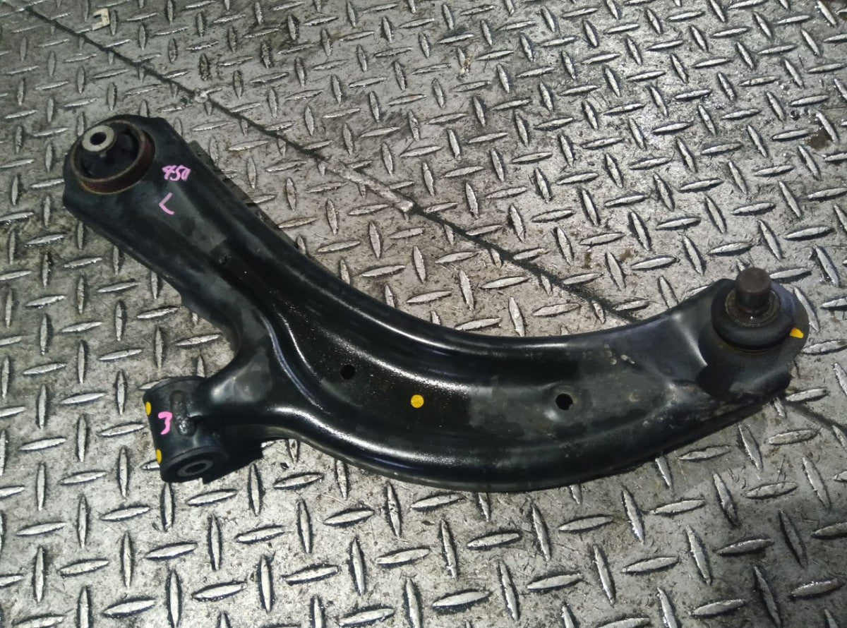 [F LOWER ARM LH] NISSAN SYLPHY TB17 2013 MRA8DE FF AT 2WD #0403264007766