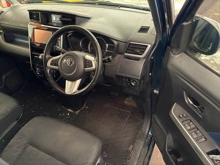 [R DOOR ASSY RH] TOYOTA ROOMY M900A 2017 1KR-FE FF AT 2WD #0003261026193