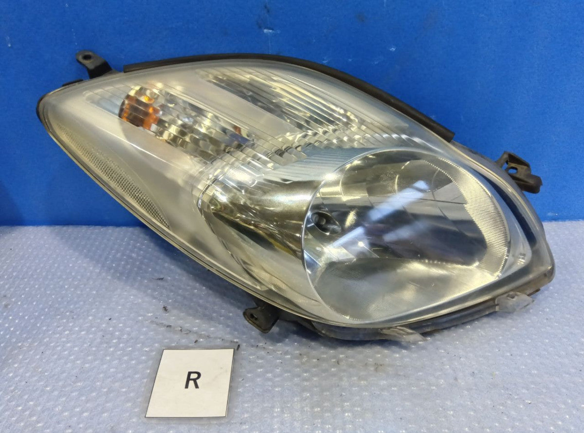 [HEADLIGHT ASSY RH] TOYOTA VITZ SCP90 2007 2SZ-FE FF AT 2WD #0403266010984