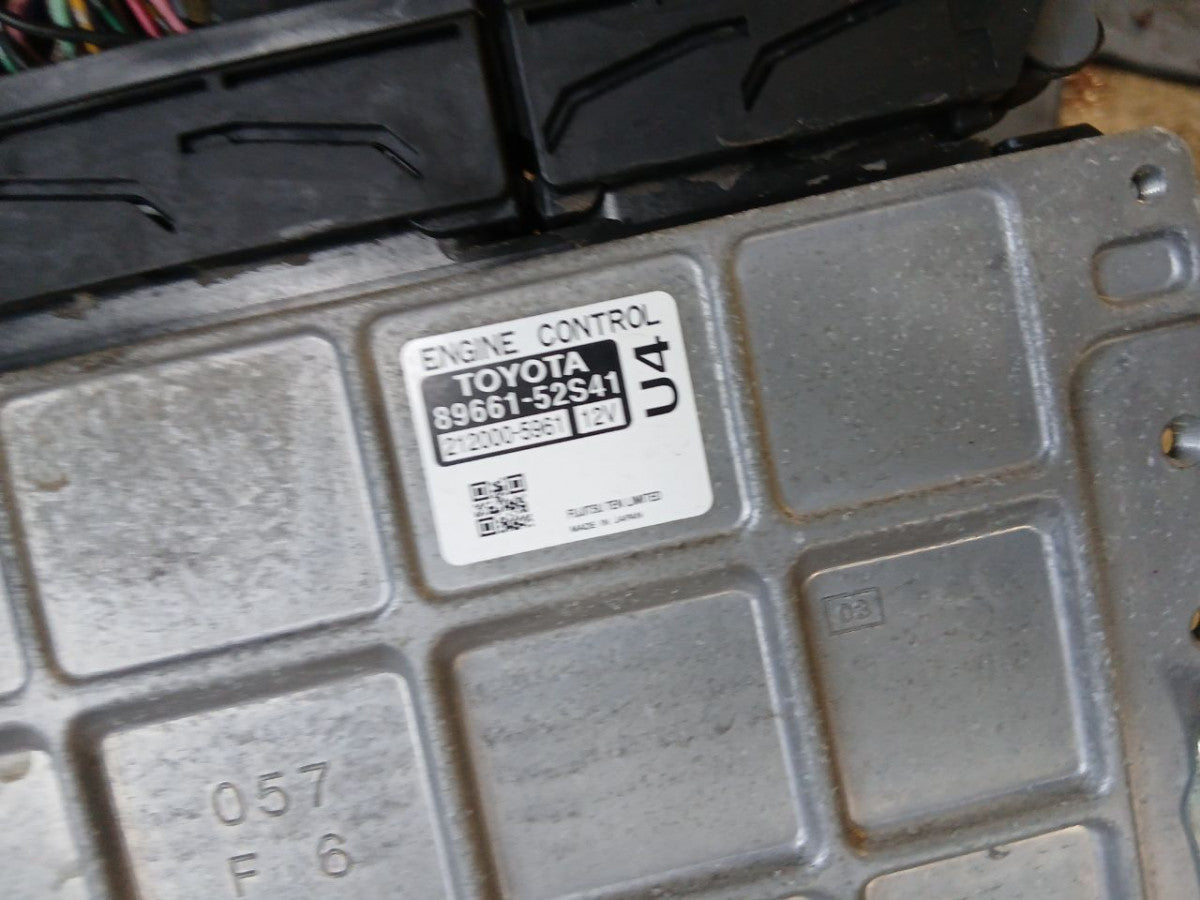 [USED ENGINE] TOYOTA VITZ KSP130 2012 1KR-FE FF AT 2WD #0403268014687