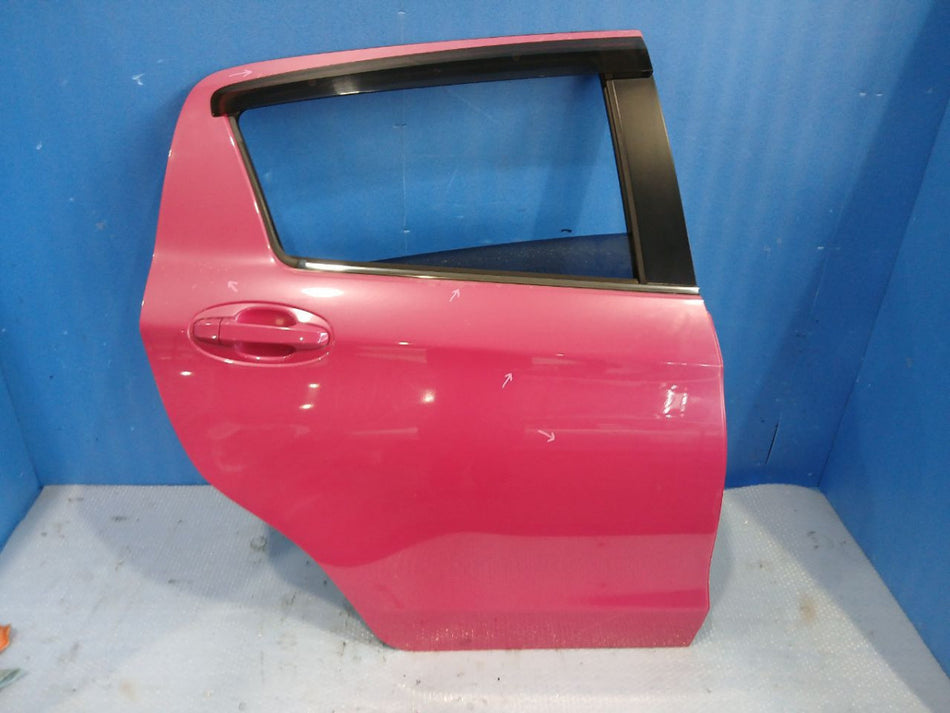 [R DOOR ASSY RH] TOYOTA VITZ KSP130 2012 1KR-FE FF AT 2WD #0403265010360