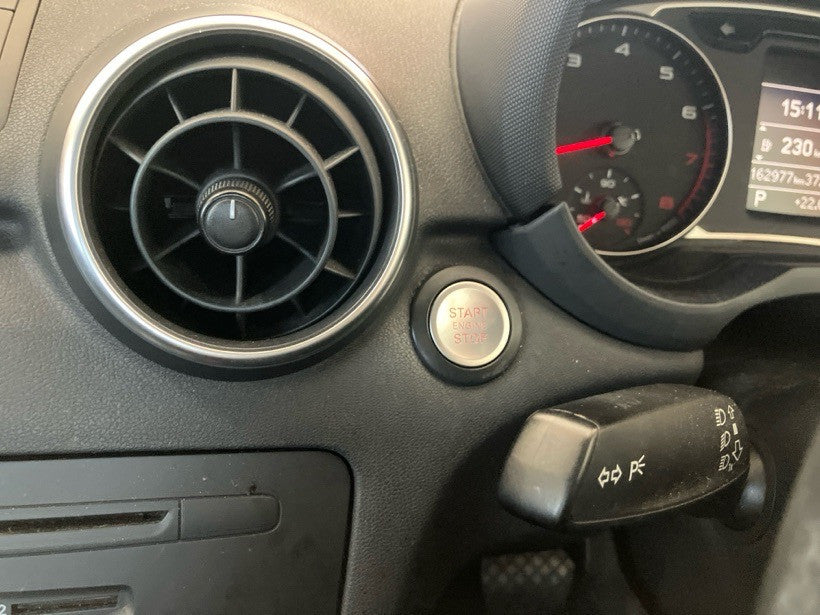 [CHOOSE PARTS] AUDI A1 8XCAX 2012 CAX FF AT 2WD #0001000016357
