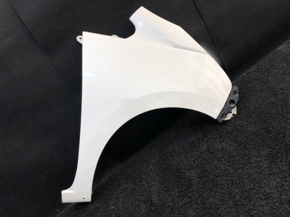 [FENDER RH] SUBARU STELLA LA110F  KF FF AT 4WD #000324A758590