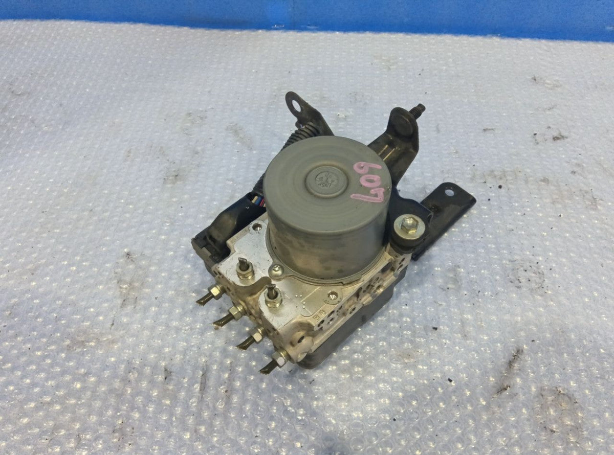 [ABS ACTUATOR] TOYOTA PREMIO ZRT260 2016 2ZR-FAE FF AT 2WD #0403266010586