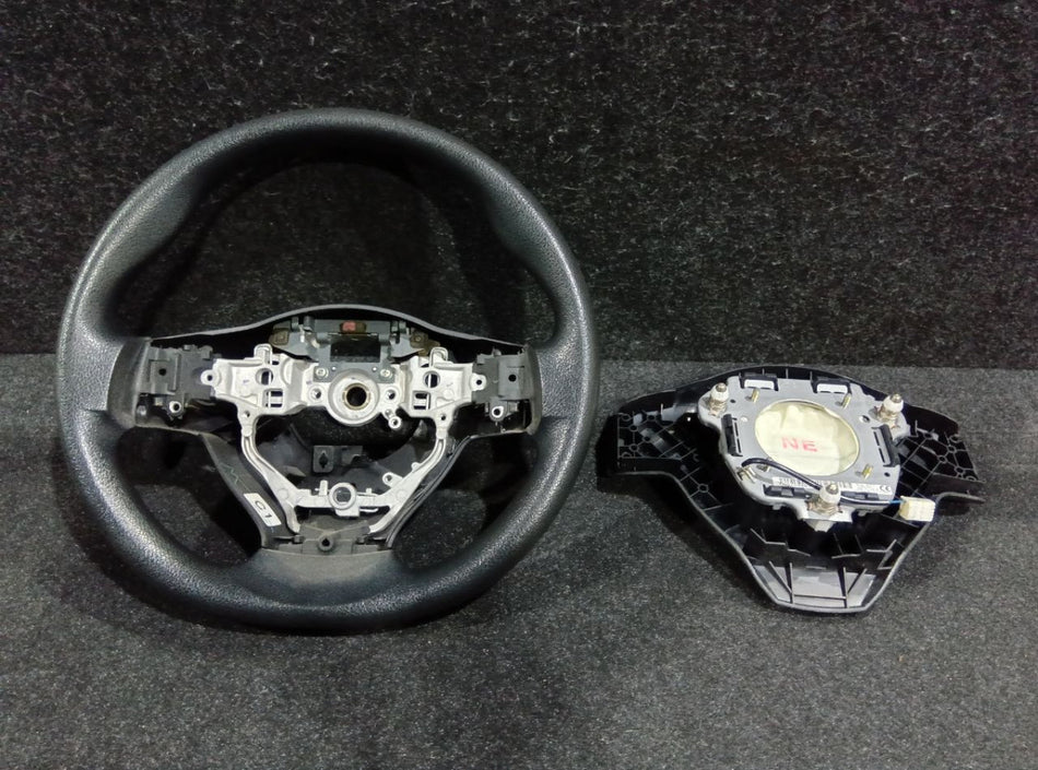 [STEERING WHEEL] TOYOTA VITZ KSP130 2013 1KR-FE FF AT 2WD #0403264008295