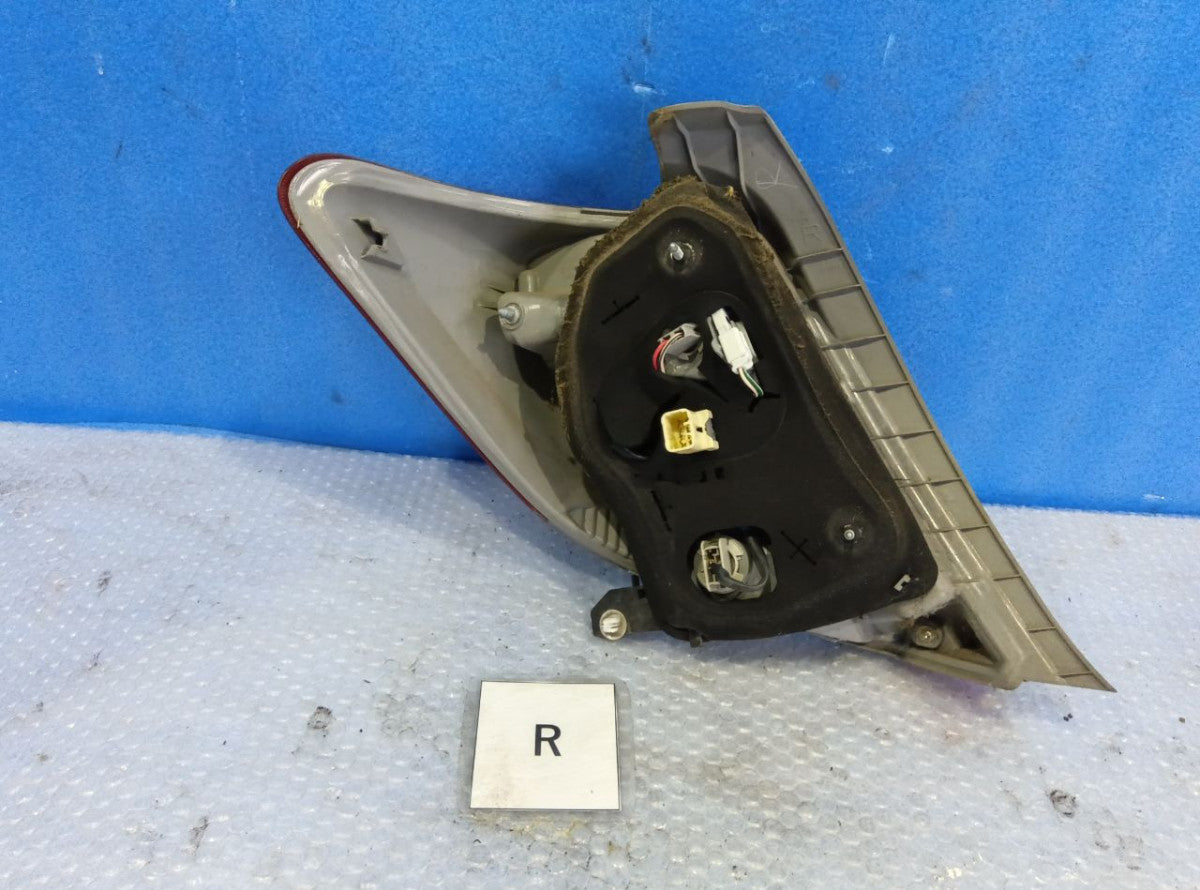 [TAIL LAMP RH] TOYOTA VITZ KSP130 2015 1KR-FE FF AT 2WD #0403267014011