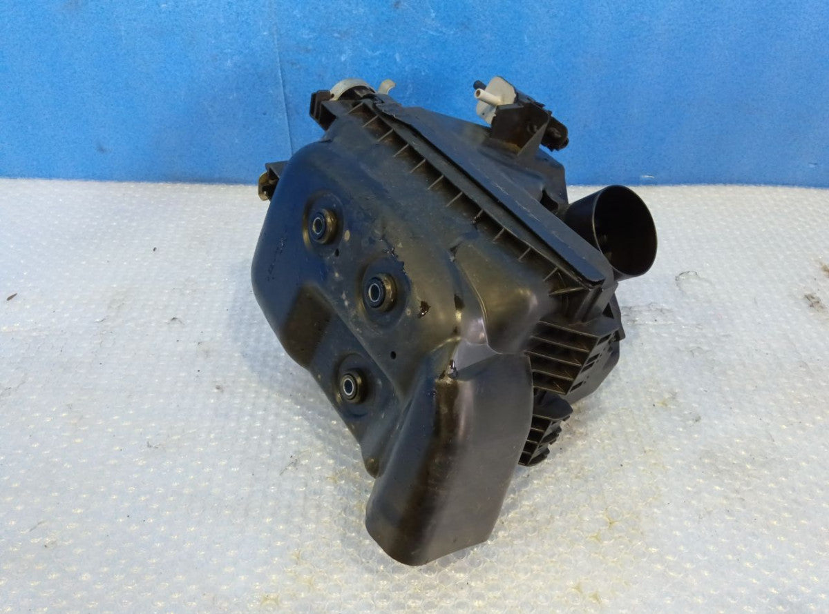 [AIR CLEANER] TOYOTA COROLLA FIELDER NZE141G 2008 1NZ-FE FF MT 2WD #0403269017103