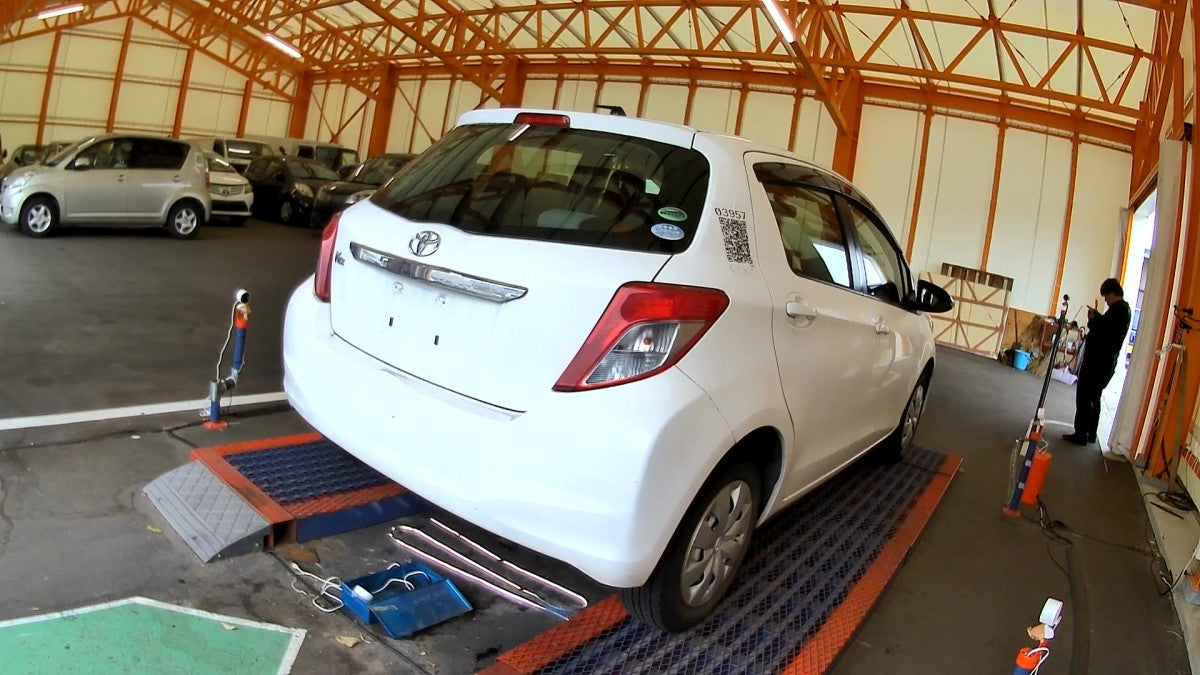 [CHOOSE PARTS] TOYOTA VITZ KSP130 2013 1KR-FE FF AT 2WD #0001000003957