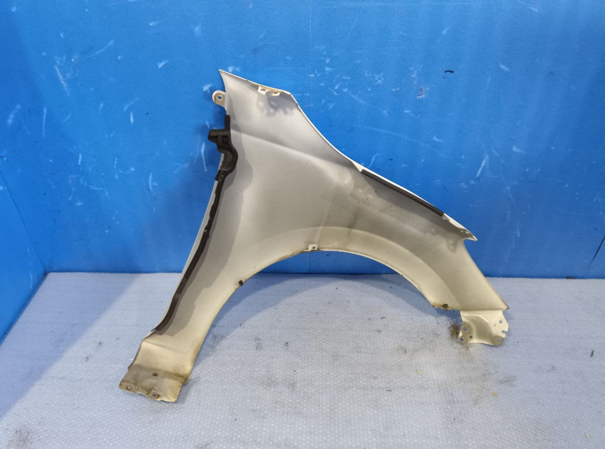 [FENDER LH] MAZDA DEMIO DJ3FS 2015 P3-VPS FF AT 2WD #040326A018217
