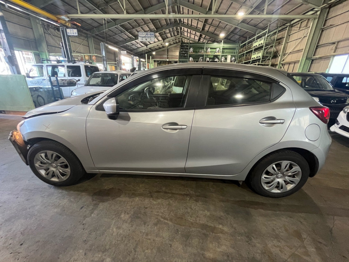 [CHOOSE PARTS] MAZDA DEMIO DJ3FS 2017 P3-VPS FF AT 2WD #0451000000478