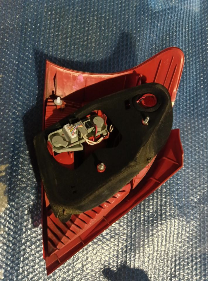[TAIL LAMP RH] TOYOTA VITZ KSP90 2005 1KR-FE FF AT 2WD #0403264007652