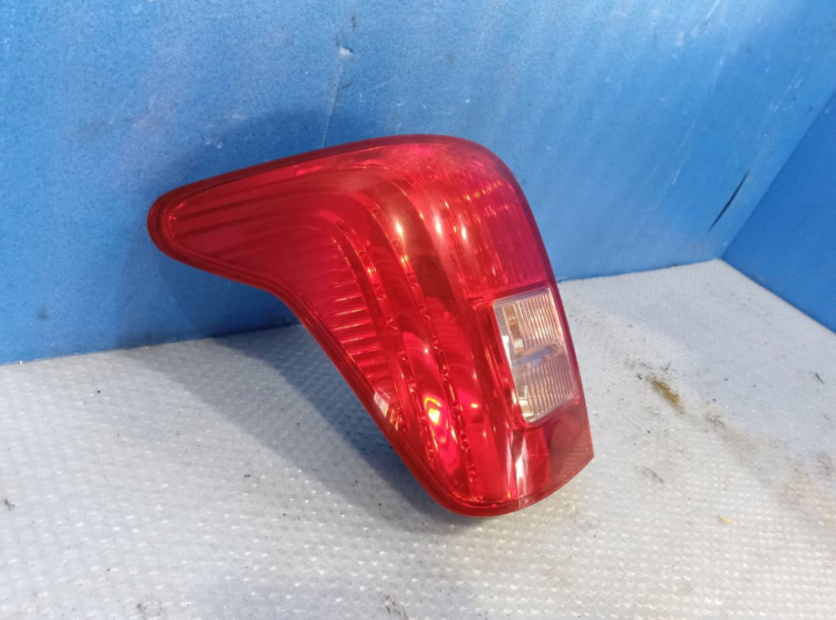 [TAIL LAMP LH] TOYOTA COROLLA FIELDER NZE141G 2008 1NZ-FE FF AT 2WD #040326A017964