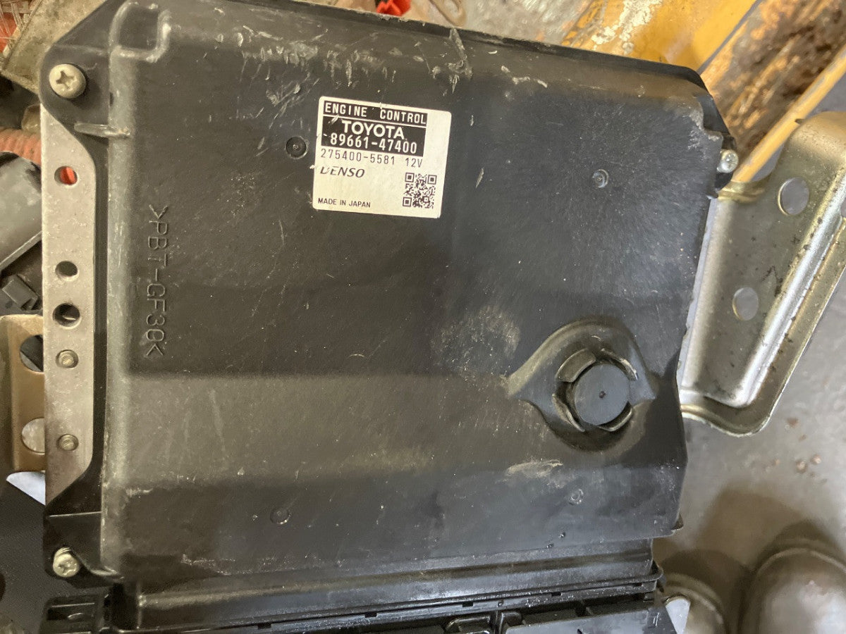 [USED ENGINE] TOYOTA PRIUS ZVW30 2011 2ZR-FXE FF AT 2WD #0003266108026