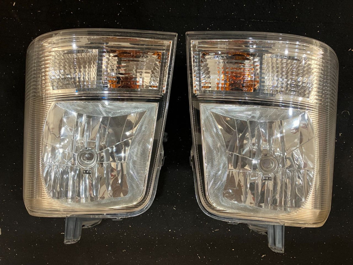 [HEADLIGHT  LH / RH] SUZUKI EVERY VAN DA64V 2009 K6A FF AT 2WD #0003232359012