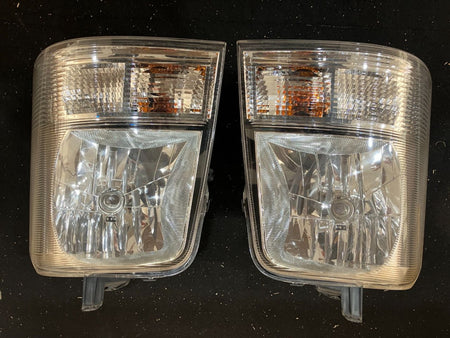 [HEADLIGHT  LH / RH] SUZUKI EVERY VAN DA64V 2009 K6A FF AT 2WD #0003232359012