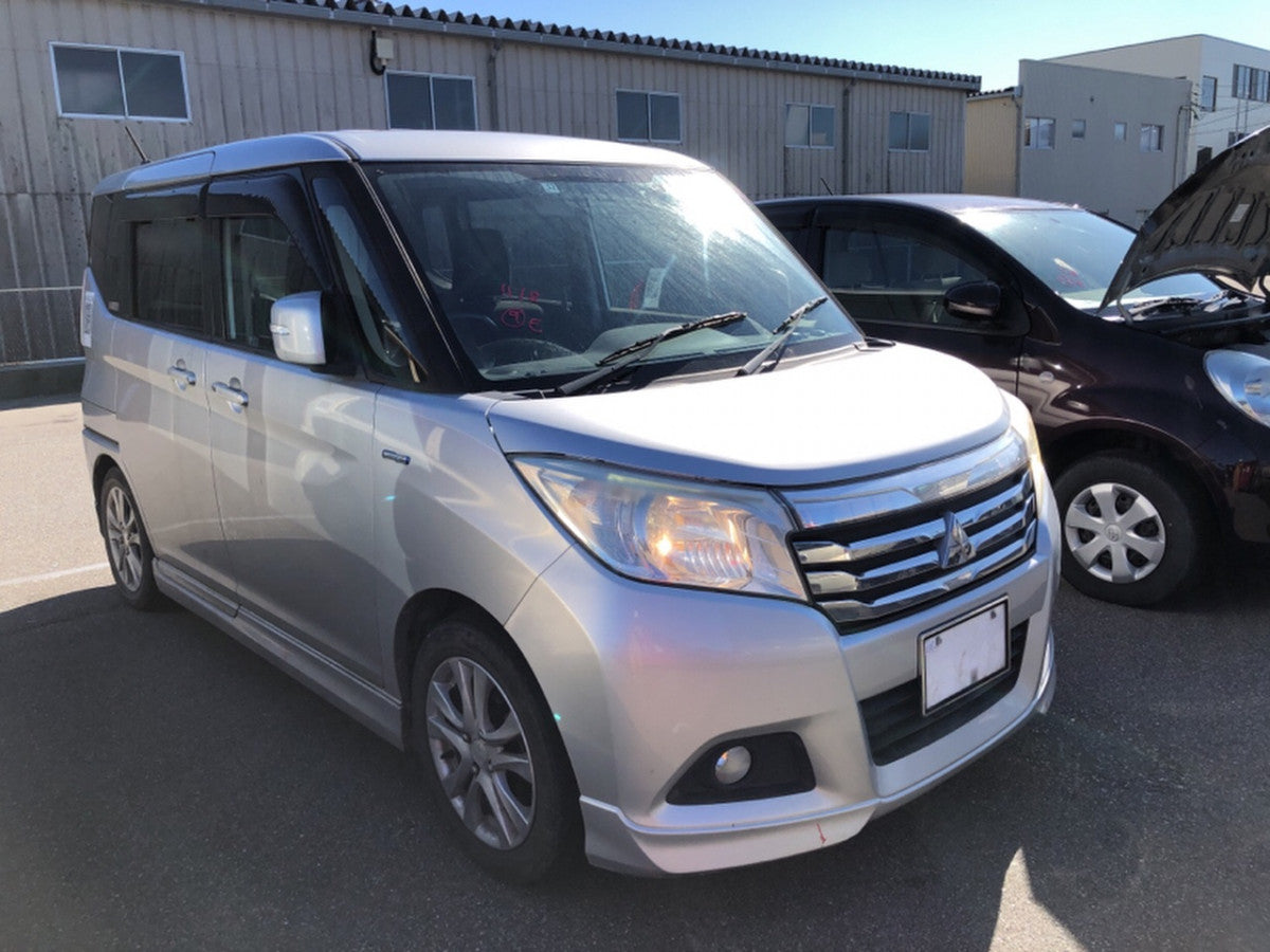 [FENDER LH] MITSUBISHI DELICA D:2 MB36S 2015 K12C FF AT 2WD #000324B777310