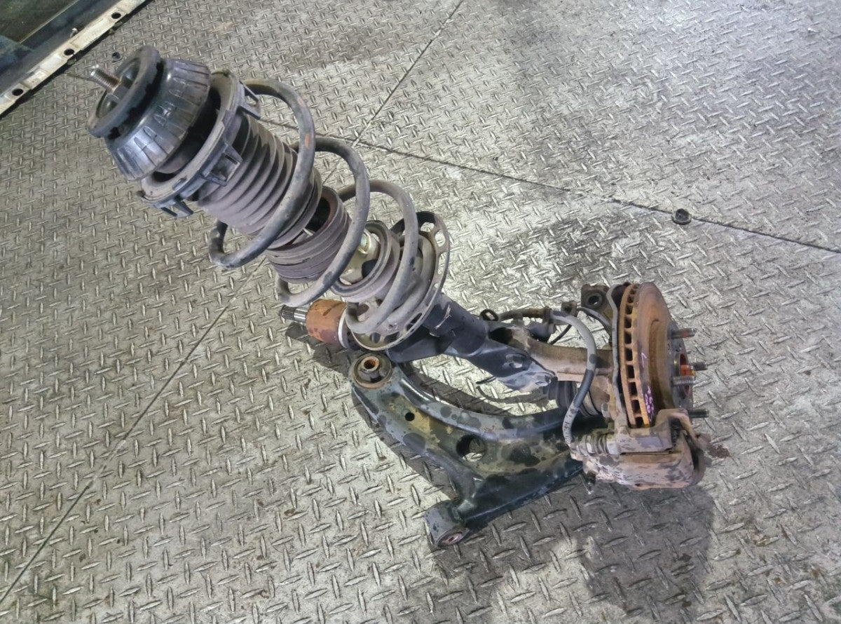 [F SUSPENSION ASSY LH] HONDA FIT GD3 2004 L15A FF MT 2WD #0403264007929