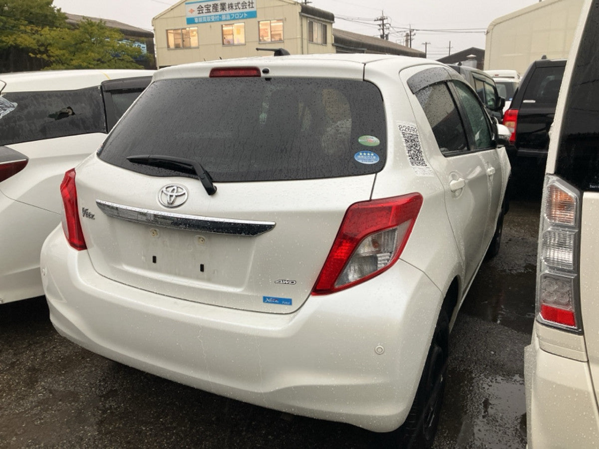 [CHOOSE PARTS] TOYOTA VITZ NSP135 2012 1NR-FE FF AT 4WD #0002002682692