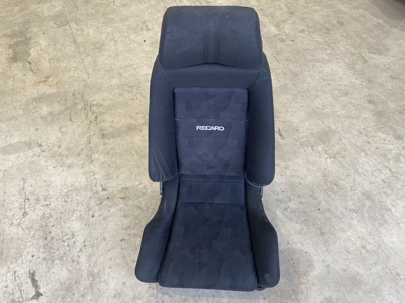 DRIVER SEAT